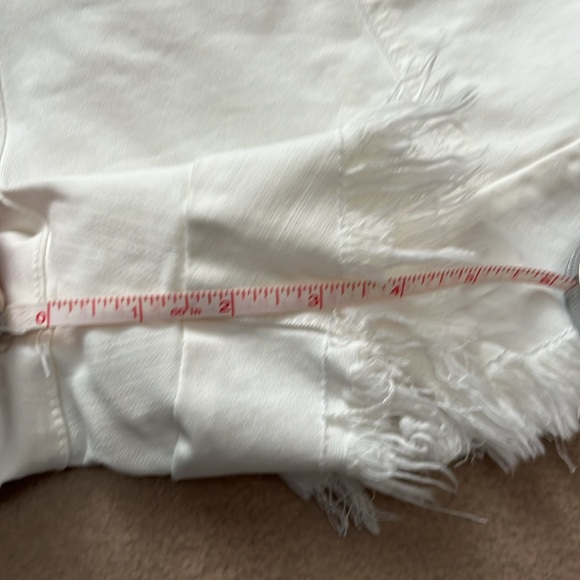 Blank NYC Fringed White Flair Shorts - Picture 9 of 9